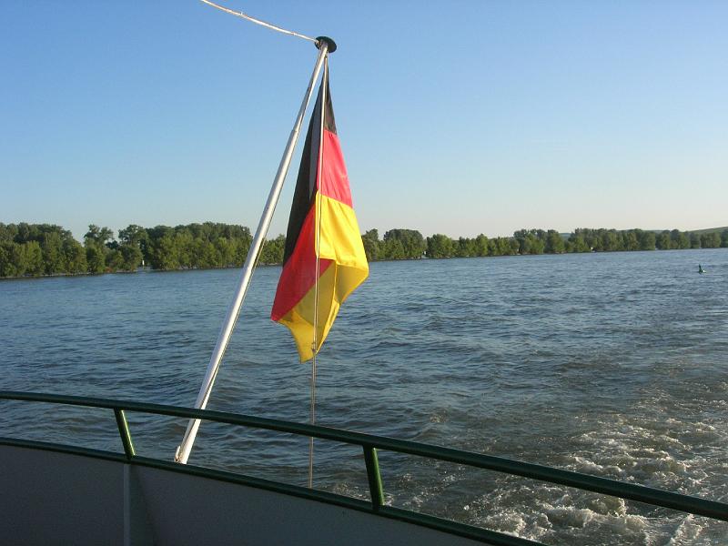 2009-05-Ausflug-Bacharach 079.jpg - und morgen, denkt dran, hat unsere Verfassung 60. Geburtstag